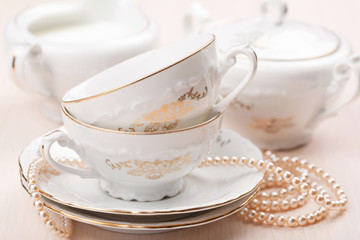 elegant tea cups