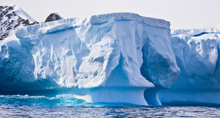 Antarctic iceberg - obrazy, fototapety, plakaty