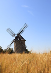 Windmill © Provisualstock.com