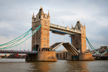 Fototapeta na wymiar Tower Bridge with open gates