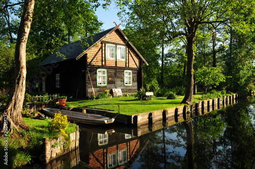 "Haus im Spreewald" Stockfotos und lizenzfreie Bilder auf ...