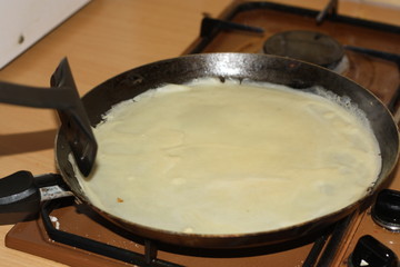 crêpe qui cuit