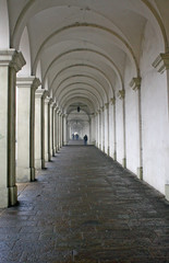 porches uphill leading pilgrims to the shrine of Our Lady