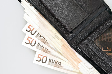 Wallet open