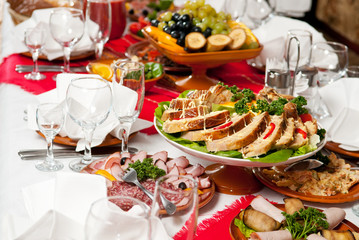 catering food table set decoration