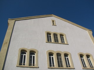 Fototapeta na wymiar façade blanche