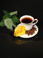 Fototapeta na wymiar Coffee and yellow rose
