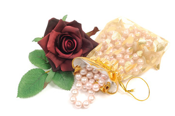 Roses and pearls