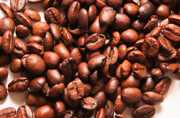 Roasted coffee beans