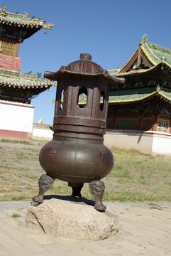Urne bouddhiste, Mongolie