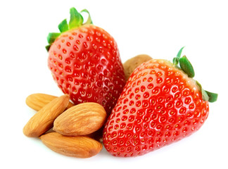 Strawberry with almonds