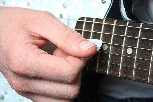 Gitarrenspiel1