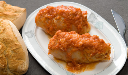 involtini di verza ripieni di  riso e carne