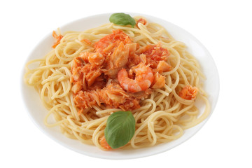 spaghetti with codfish, shrimps and basil