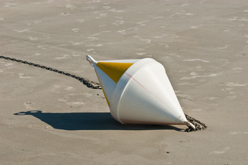 Spaziergang am Strand von Ording, Deutschland.