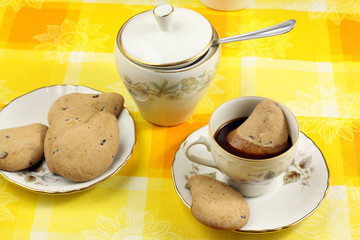 Caffé e biscotti - Coffee and biscuits