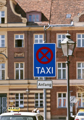 Fototapeta na wymiar Taxi Anfang