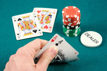 Mano di poker, asso asso. Poker hand, ace ace.