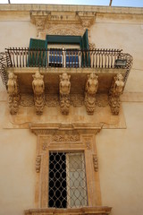 NOTO balcon