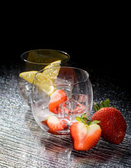 Fragole e Limone con Ghiaccio - Cocktail Dessert