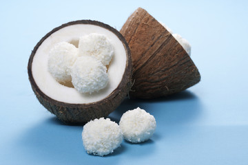 Coconut candies