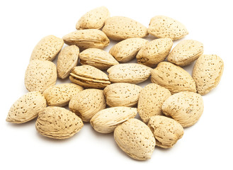 shelled almonds