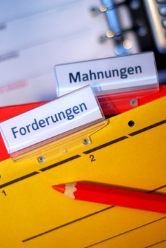 Mahnung Forderung Inkasso