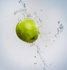green apple
