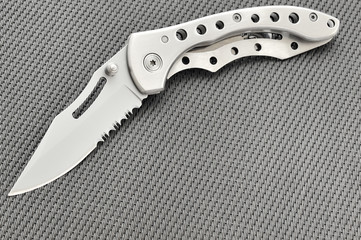 folding pocket knife
