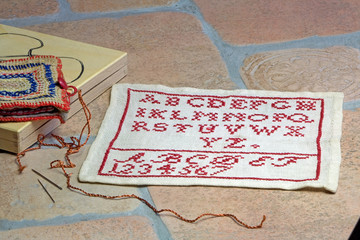 Historisches Sticktuch (ABC-Tuch)