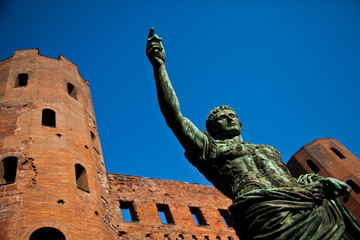 The leader: Cesare Augustus - Emperor