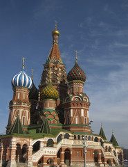 Fototapeta na wymiar St. Basil's (Pokrovskiy) cathedral in Moscow.