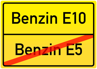 Verkehrsschild Benzin E5/Benzin E10