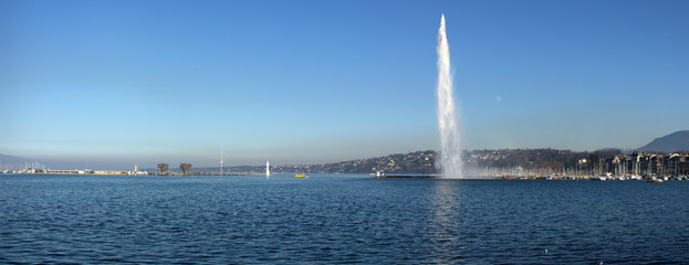 panoramic view on Geneva lake and famous Jet d'Eau fountain