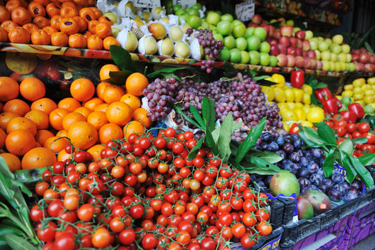 fresh fruits and vegetables at market