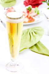 Bier Alkohol Party essen Abendbrot