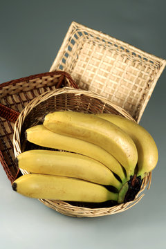 Banane : 1 785 595 images, photos de stock, objets 3D et images