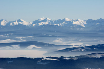 zimowy widok na Tatry 5