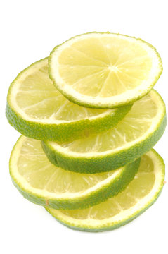 Pile de rondelles de citron vert