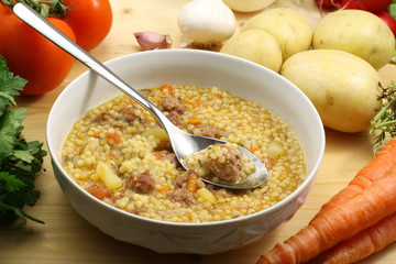 Minestra di patate e polpette - Potato soup and meatballs