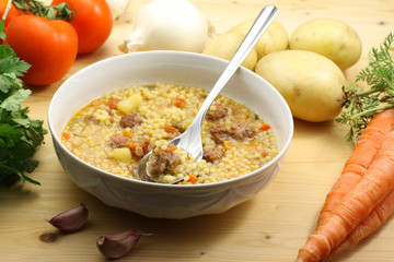 Minestra di patate e polpette - Potato soup and meatballs