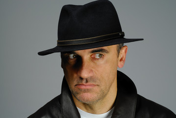 expression et chapeau 18