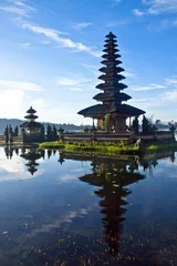 Wandcirkels aluminium Peaceful view of a Lake at Bali Indonesia © Aqnus