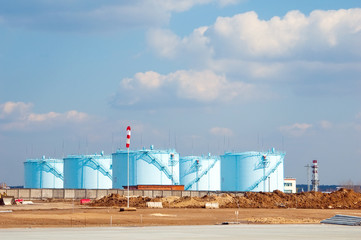 Obraz premium Oil storehouse
