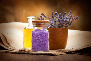 Fototapeta na wymiar Spa essentials - lavender aromatherapy