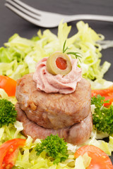 Schweinefiletmedaillon mit Leberwurstcreme