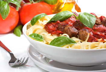 pasta with meatballs and basil