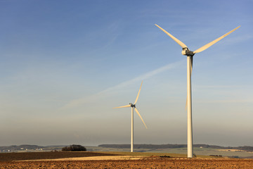 Landscape with wind turbines in Cadenbronn