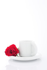 コーヒーカップと薔薇