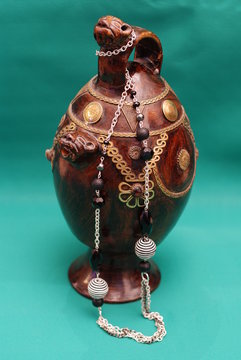 Orcio e collana